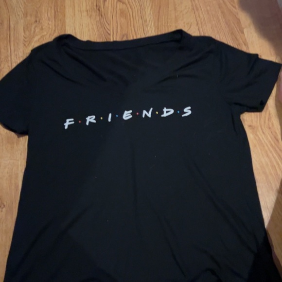 Clothes - Picture 7 of 16